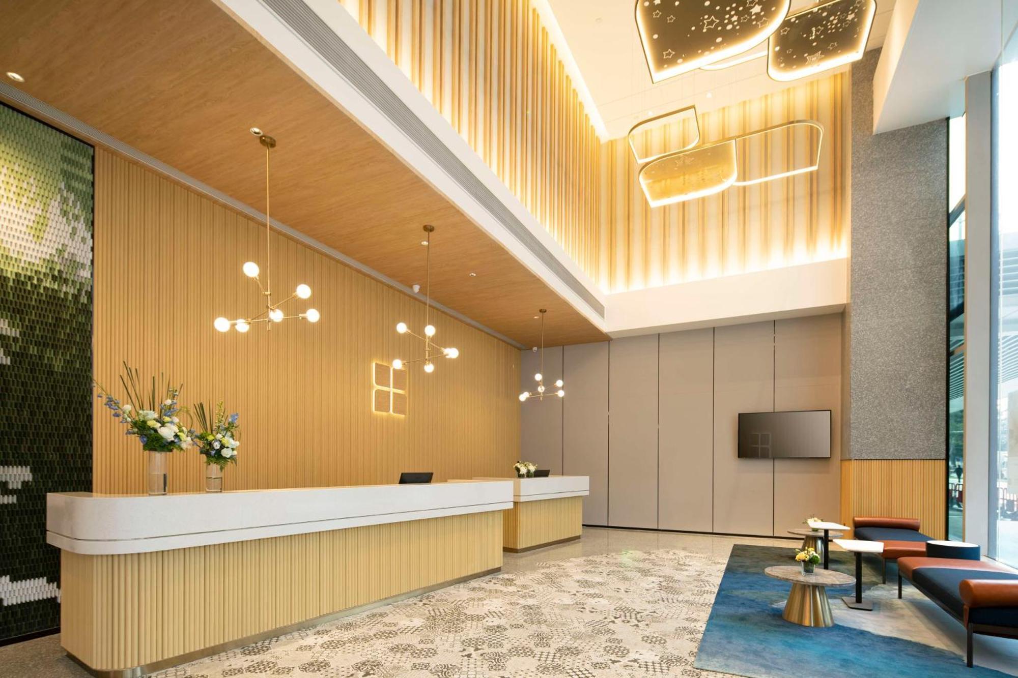 深圳宝安怀德希尔顿花园酒店 外观 照片